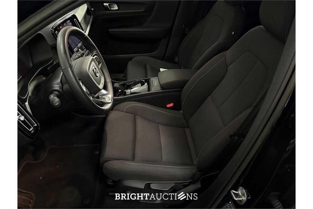 Volvo XC40 Recharge Plus 2022 (Origineel-NL), R-536-FK