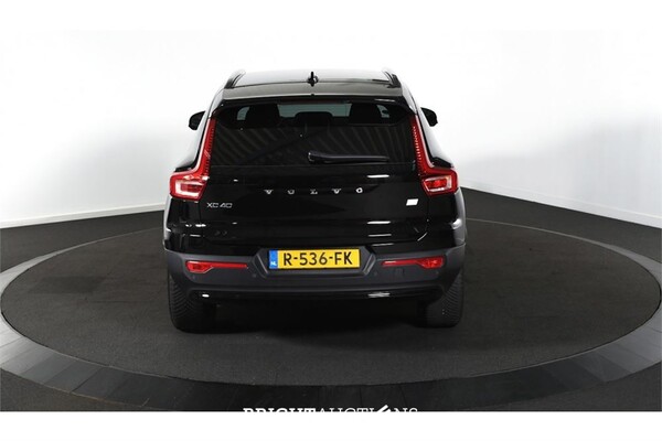 Volvo XC40 Recharge Plus 2022 (Origineel-NL), R-536-FK