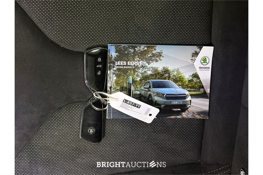 Škoda Enyaq 80 Sportline 2021 (Origineel-NL), L-857-TT