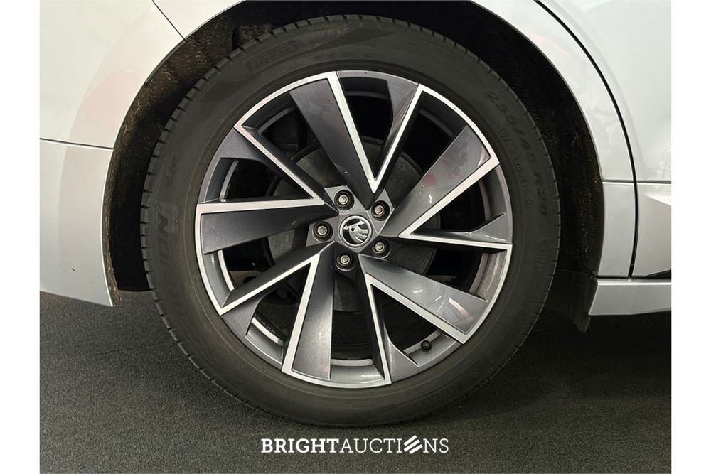 Škoda Enyaq 80 Sportline 2021 (Origineel-NL), L-857-TT