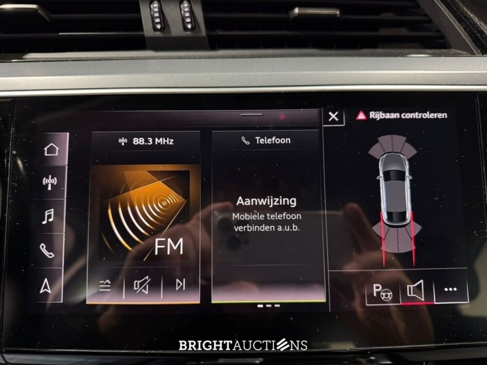 Audi e-tron Sportback 55 edition Quattro 95 kWh 408pk 2022 (Origineel-NL), P-951-GF