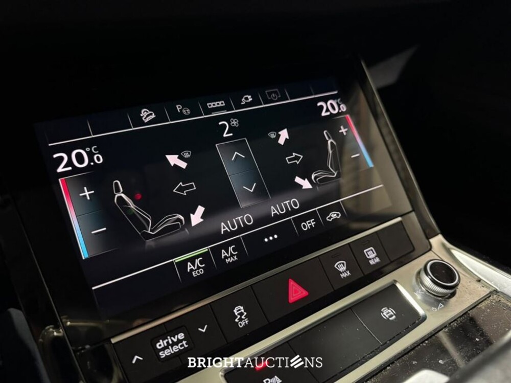 Audi e-tron Sportback 55 edition Quattro 95 kWh 408pk 2022 (Origineel-NL), P-951-GF