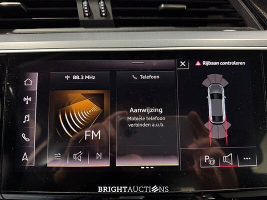 Audi e-tron Sportback 55 edition Quattro 95 kWh 408pk 2022 (Origineel-NL), P-951-GF