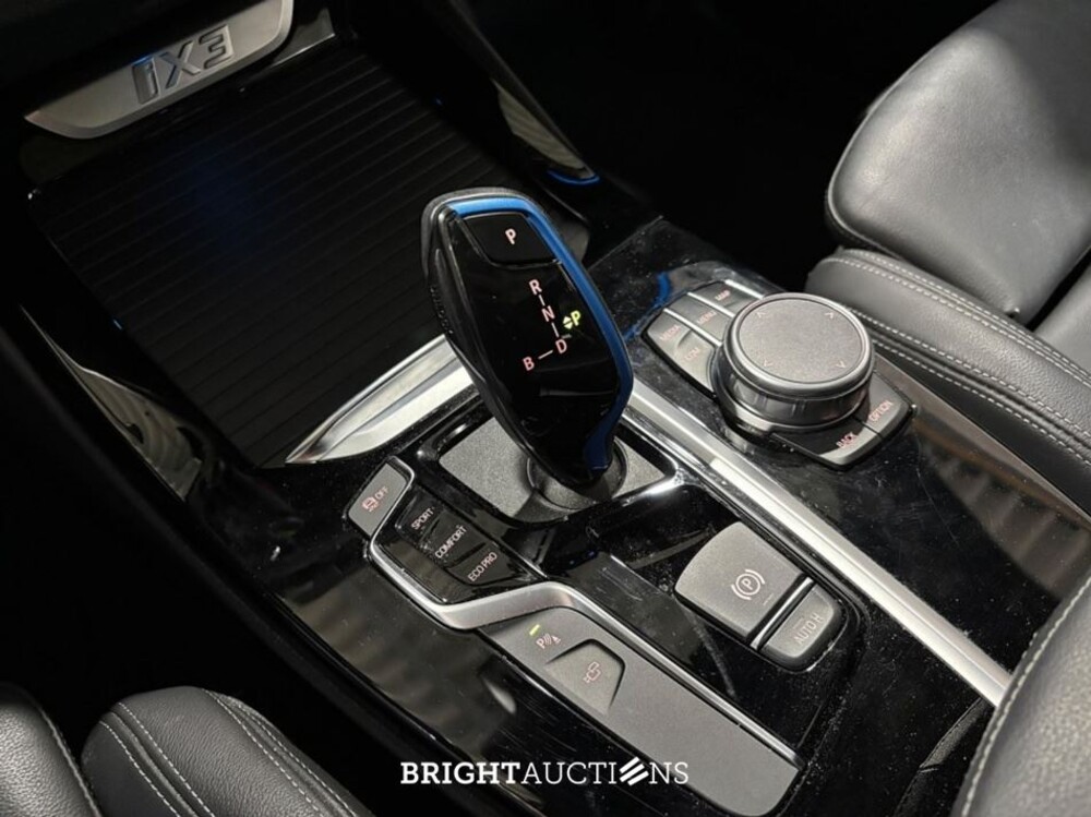 BMW iX3 High Executive 80 kWh 286pk 2021 (Origineel-NL), N-213-VS