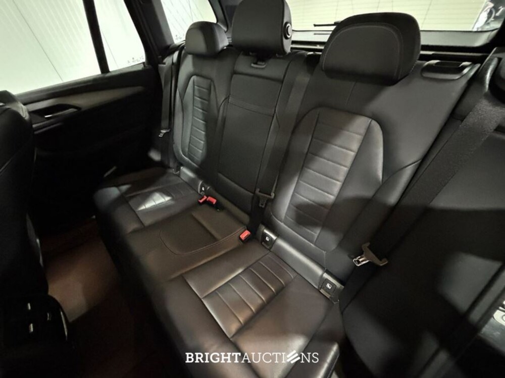 BMW iX3 High Executive 80 kWh 286pk 2021 (Origineel-NL), N-213-VS