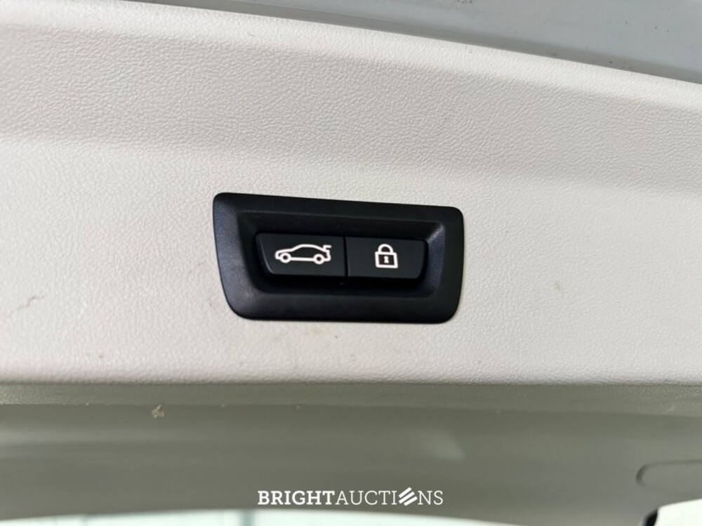 BMW iX3 High Executive 80 kWh 286pk 2021 (Origineel-NL), N-697-SL