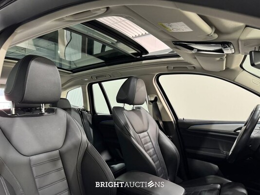 BMW iX3 High Executive 80 kWh 286pk 2021 (Origineel-NL), N-697-SL