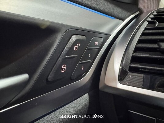 BMW iX3 High Executive 80 kWh 286pk 2021 (Origineel-NL), N-697-SL
