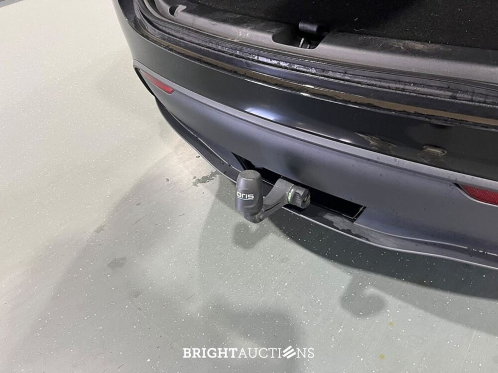 Tesla Model Y Long Range AWD 75 kWh 351pk 2023 (Origineel-NL), T-908-VN
