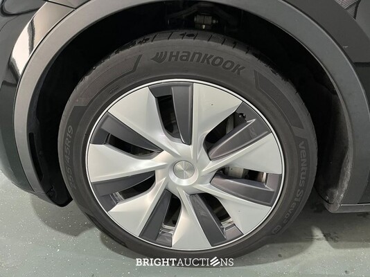 Tesla Model Y Long Range AWD 75 kWh 351pk 2023 (Origineel-NL), T-908-VN