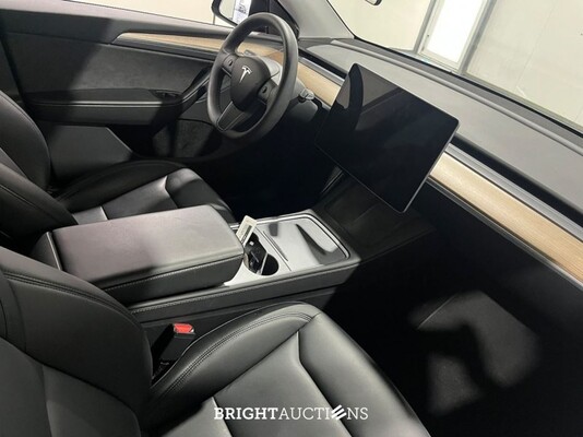 Tesla Model Y Long Range AWD 75 kWh 351pk 2023 (Origineel-NL), T-908-VN