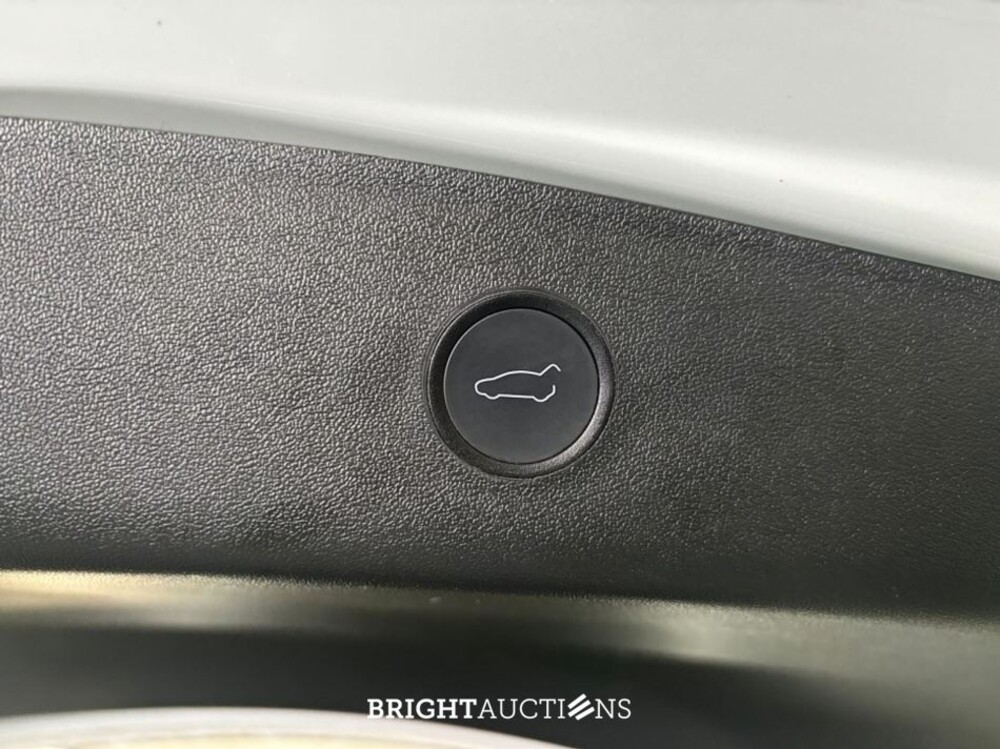 Tesla Model 3 Standard RWD Plus 60 kWh 238pk 2021 (Origineel-NL), N-745-DS