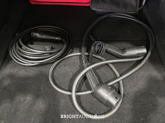 Tesla Model 3 Standard RWD Plus 60 kWh 238pk 2021 (Origineel-NL), N-745-DS