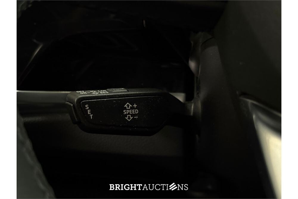 Audi Q3 35 Business Edition TFSI 149pk 2021 (Origineel-NL), L-582-LT
