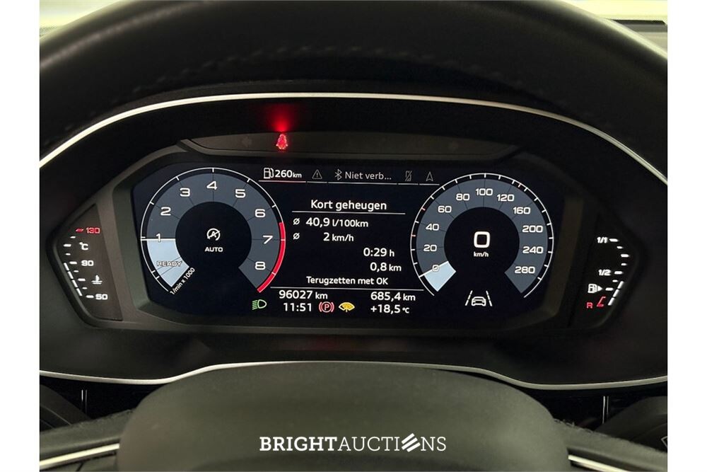 Audi Q3 35 Business Edition TFSI 149pk 2021 (Origineel-NL), L-582-LT