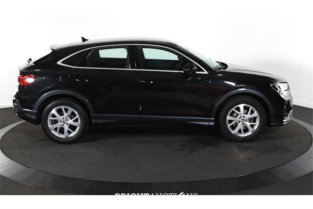 Audi Q3 35 Business Edition TFSI 149pk 2021 (Origineel-NL), L-582-LT