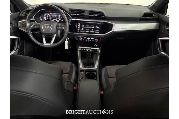 Audi Q3 35 Business Edition TFSI 149pk 2021 (Origineel-NL), L-582-LT