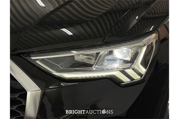 Audi Q3 35 Business Edition TFSI 149pk 2021 (Origineel-NL), L-582-LT