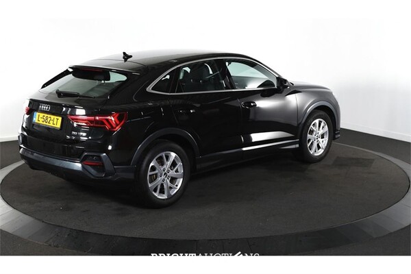 Audi Q3 35 Business Edition TFSI 149pk 2021 (Origineel-NL), L-582-LT