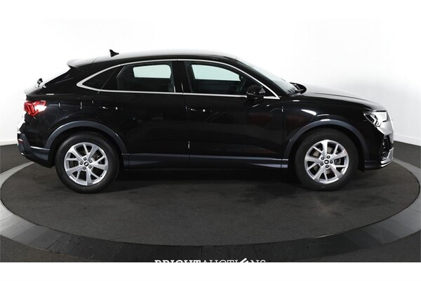 Audi Q3 35 Business Edition TFSI 149pk 2021 (Origineel-NL), L-582-LT