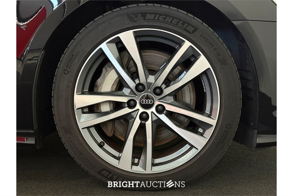 Audi A6 50 TFSI e S edition Competition sedan Quattro 408pk 2024 (Origineel-NL), GRK-44-J