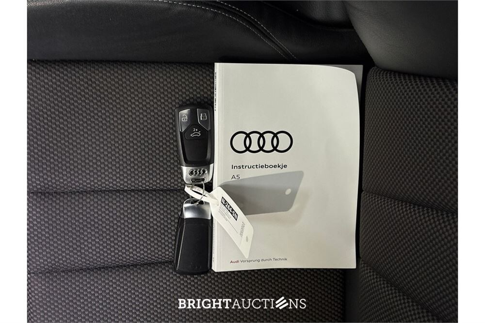Audi A5 Sportback 35 S edition Competition TFSI 149pk 2022 (Origineel-NL), N-264-SN
