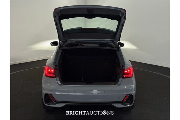 Audi A1 Sportback 35 S edition 1.5 TFSI 149pk 2022 (Origineel-NL), R-069-TL