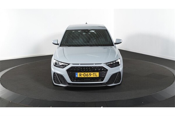 Audi A1 Sportback 35 S edition 1.5 TFSI 149pk 2022 (Origineel-NL), R-069-TL