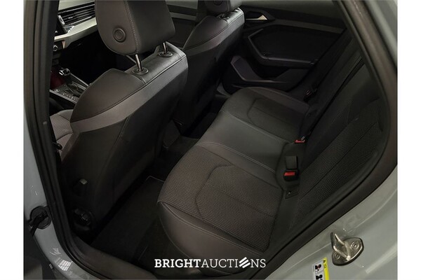 Audi A1 Sportback 35 S edition 1.5 TFSI 149pk 2022 (Origineel-NL), R-069-TL