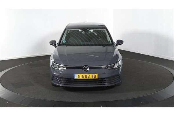 Volkswagen Golf eTSI Life 1.0 DSG 110pk 2022 (Origineel-NL), N-883-TB