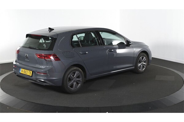 Volkswagen Golf eTSI Life 1.0 DSG 110pk 2022 (Origineel-NL), N-883-TB