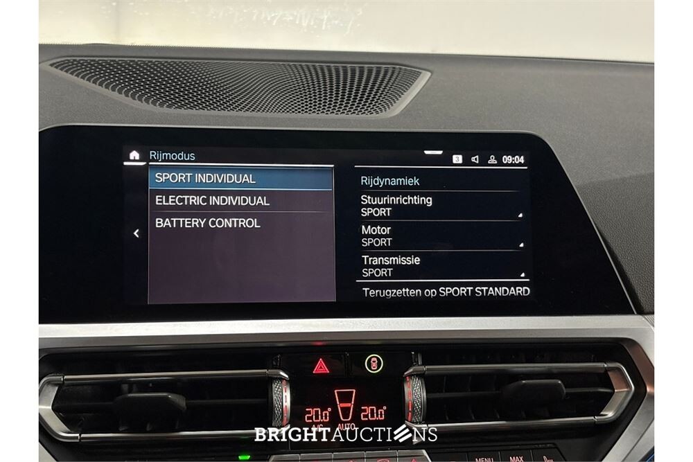 BMW 330e Touring Business Edition Plus 296pk 2022 (Origineel-NL) 3-Serie, R-481-HV