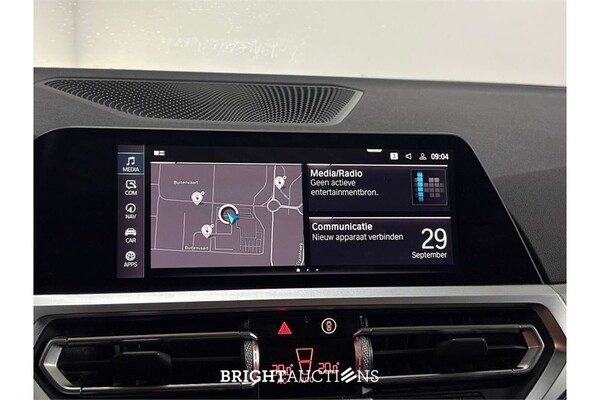 BMW 330e Touring Business Edition Plus 296pk 2022 (Origineel-NL) 3-Serie, R-481-HV