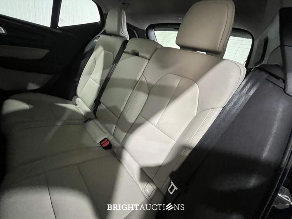 Volvo XC40 T5 Recharge Inscription 1.5 261pk 2021 (Origineel-NL), L-035-HS