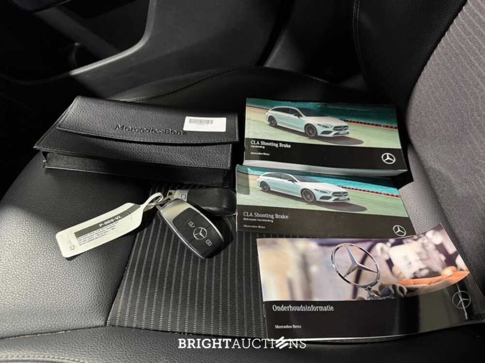 Mercedes-Benz CLA180 Shooting Brake Business Solution 136pk 2022 (Origineel-NL) CLA-Klasse, P-004-VL