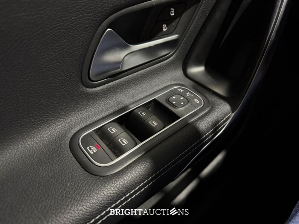 Mercedes-Benz CLA180 Shooting Brake Business Solution 136pk 2022 (Origineel-NL) CLA-Klasse, P-004-VL