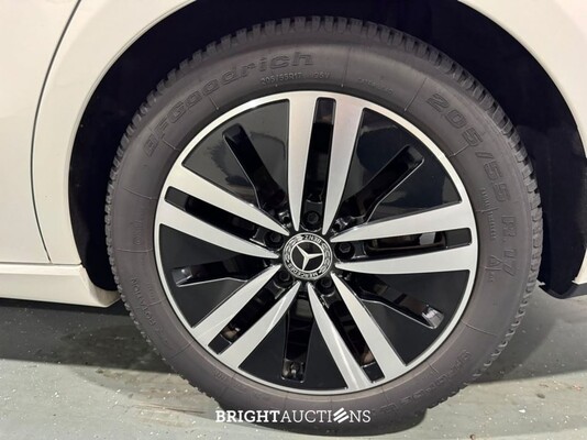 Mercedes-Benz CLA180 Shooting Brake Business Solution 136pk 2022 (Origineel-NL) CLA-Klasse, P-004-VL