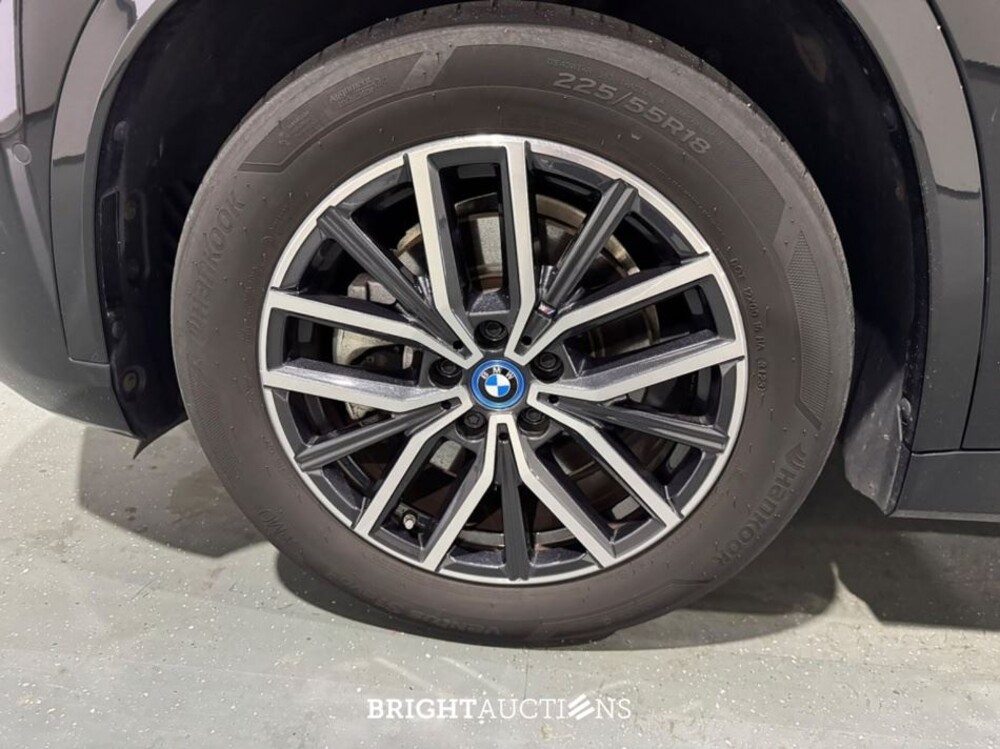 BMW X1 xDrive25e 245pk 2023 (Origineel-NL), T-324-XK