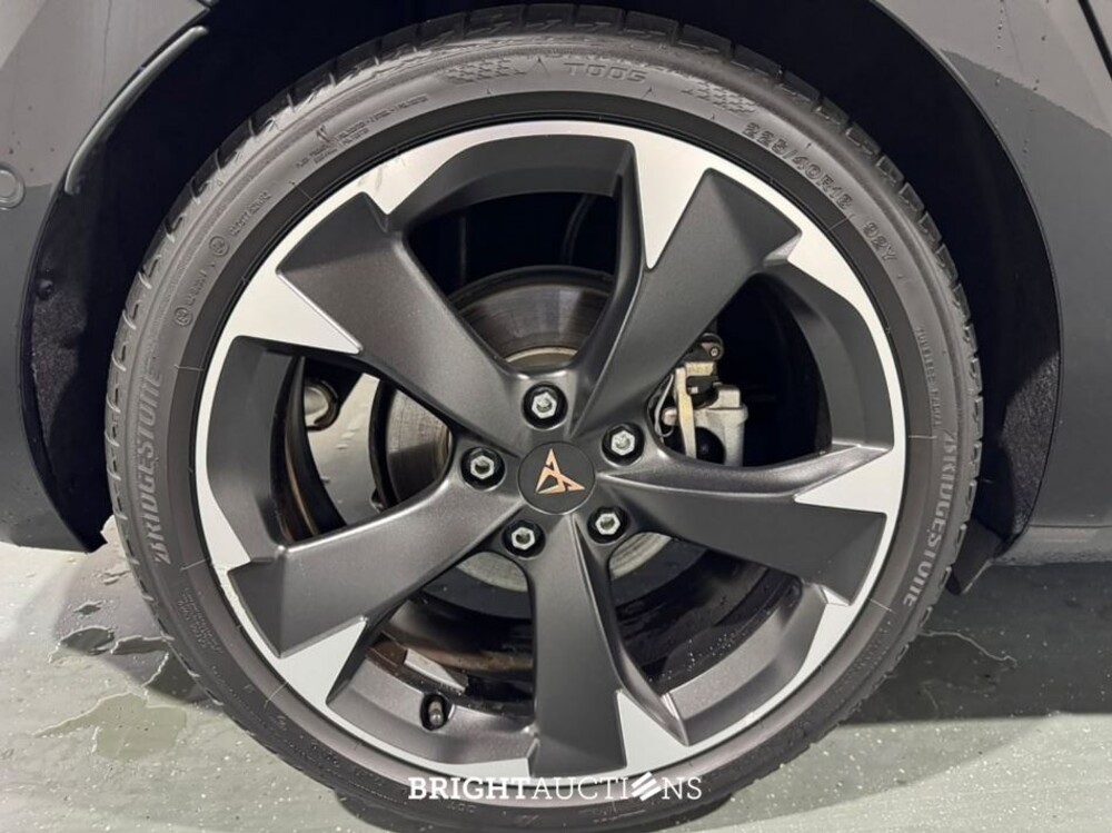 CUPRA Leon E-Hybrid PHEV Business 1.5 265pk 2025, KSX-64-Z