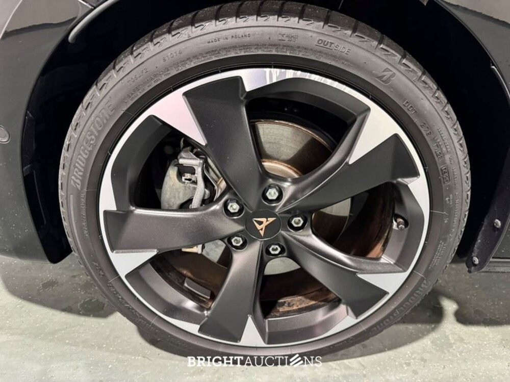 CUPRA Leon E-Hybrid PHEV Business 1.5 265pk 2025, KSX-64-Z