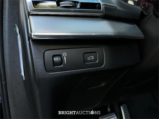 Volvo XC90 2.0 B5 AWD Inscription 235pk 2020 (Original-NL) 7-Sitzer, H-655-HP