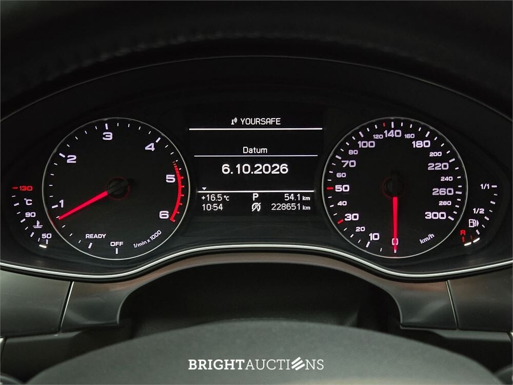 Audi A6 Limousine Business Edition 3.0 TDI 218pk 2015, P-135-DV
