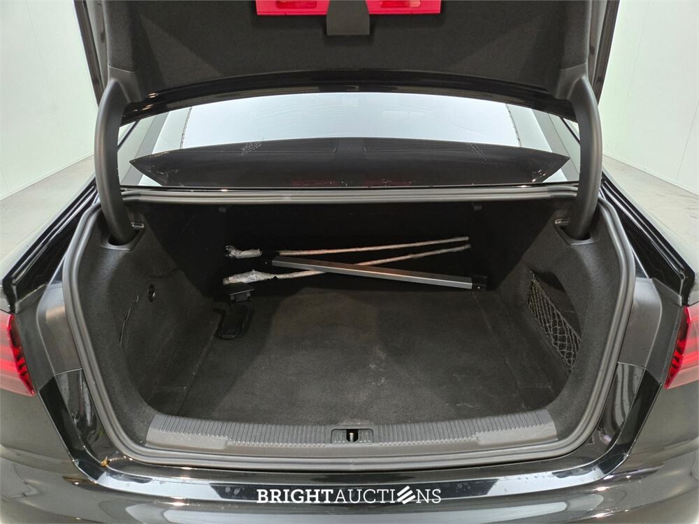Audi A6 Limousine Business Edition 3.0 TDI 218pk 2015, P-135-DV