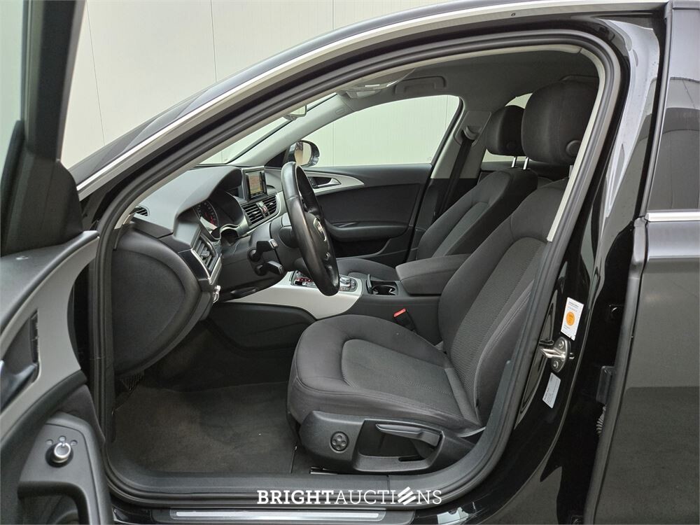 Audi A6 Limousine Business Edition 3.0 TDI 218pk 2015, P-135-DV
