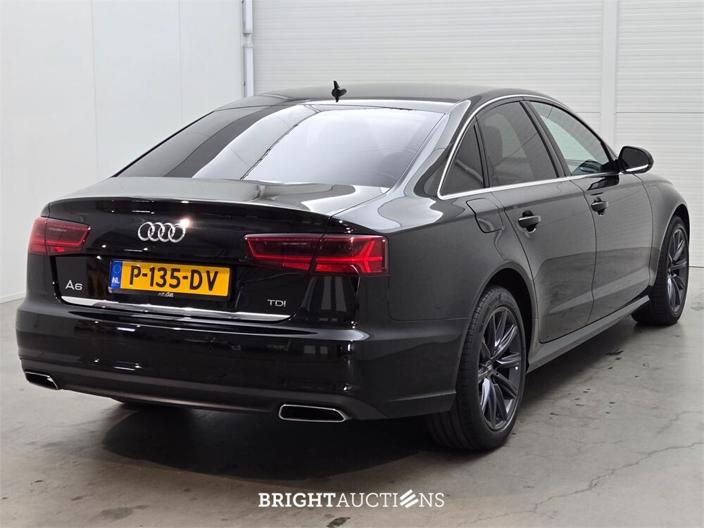 Audi A6 Limousine Business Edition 3.0 TDI 218pk 2015, P-135-DV