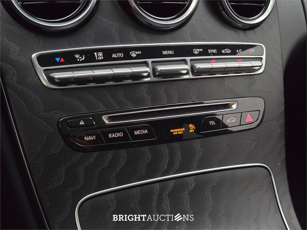 Mercedes-Benz C180 Estate Sport Edition Premium Plus CDI 116pk 2019 (Origineel-NL) C-klasse, XR-328-L