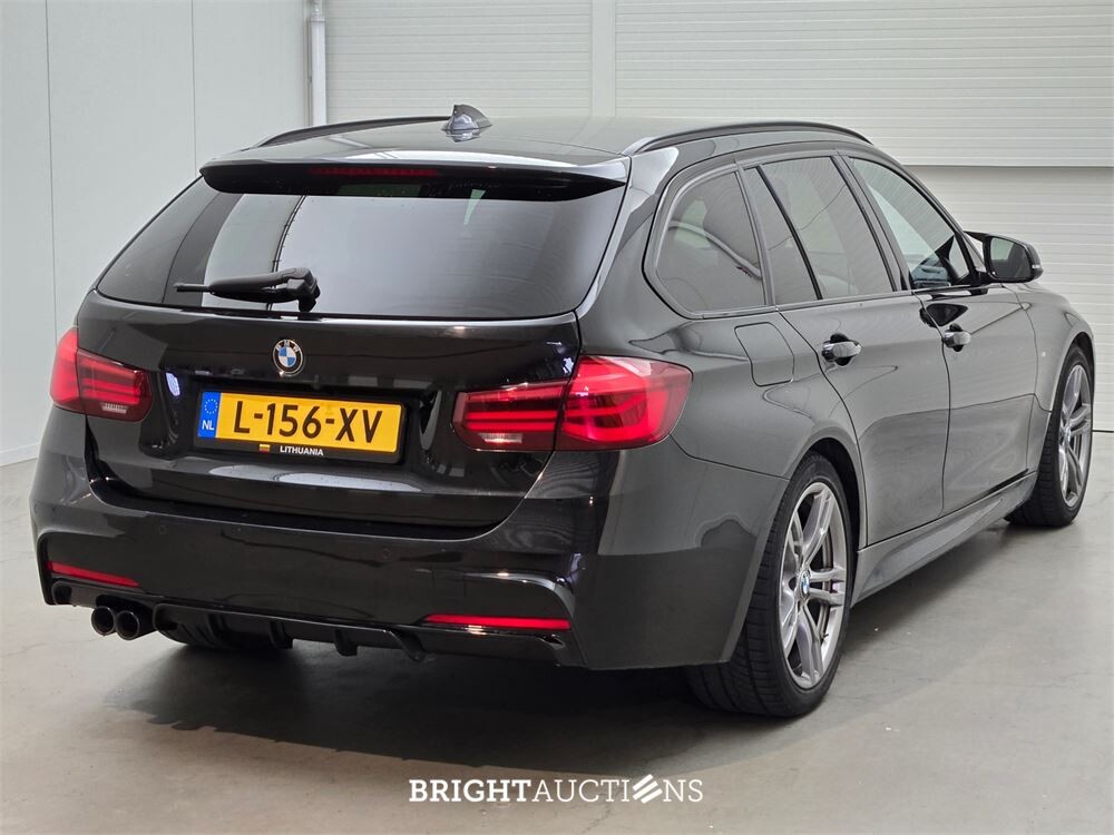 BMW 320d 3-serie Touring M Sport Edition 191pk 2018 3-Serie, L-156-XV