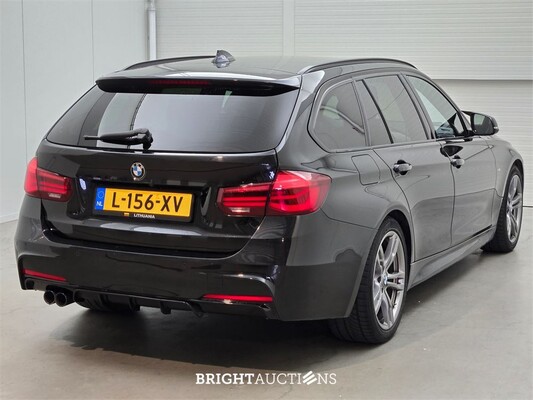 BMW 320d 3-serie Touring M Sport Edition 191pk 2018 3-Serie, L-156-XV