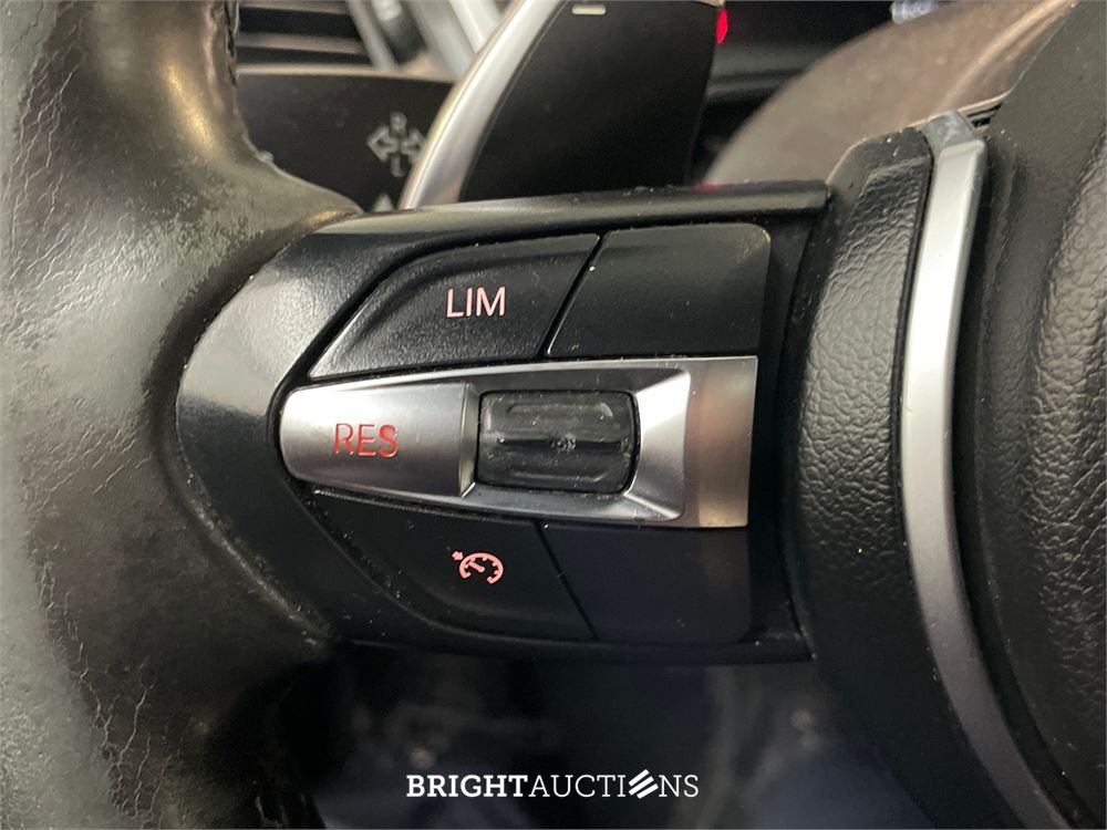 BMW 118i Edition M Sport Shadow Executive 136pk 2018 1-Serie, JBB-61-P