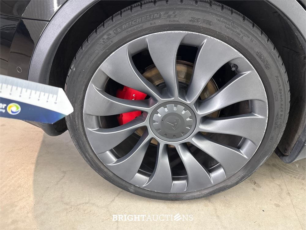 Tesla Model Y Performance AWD 75 kWh 463pk 2022 (Origineel-NL), P-386-XT
